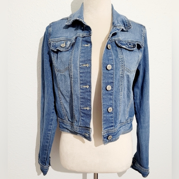 Mossimo Supply Co. Jackets & Blazers - Mossimo Cropped Denim Jacket Stretch Cotton/spandex Woman's Size Medium
